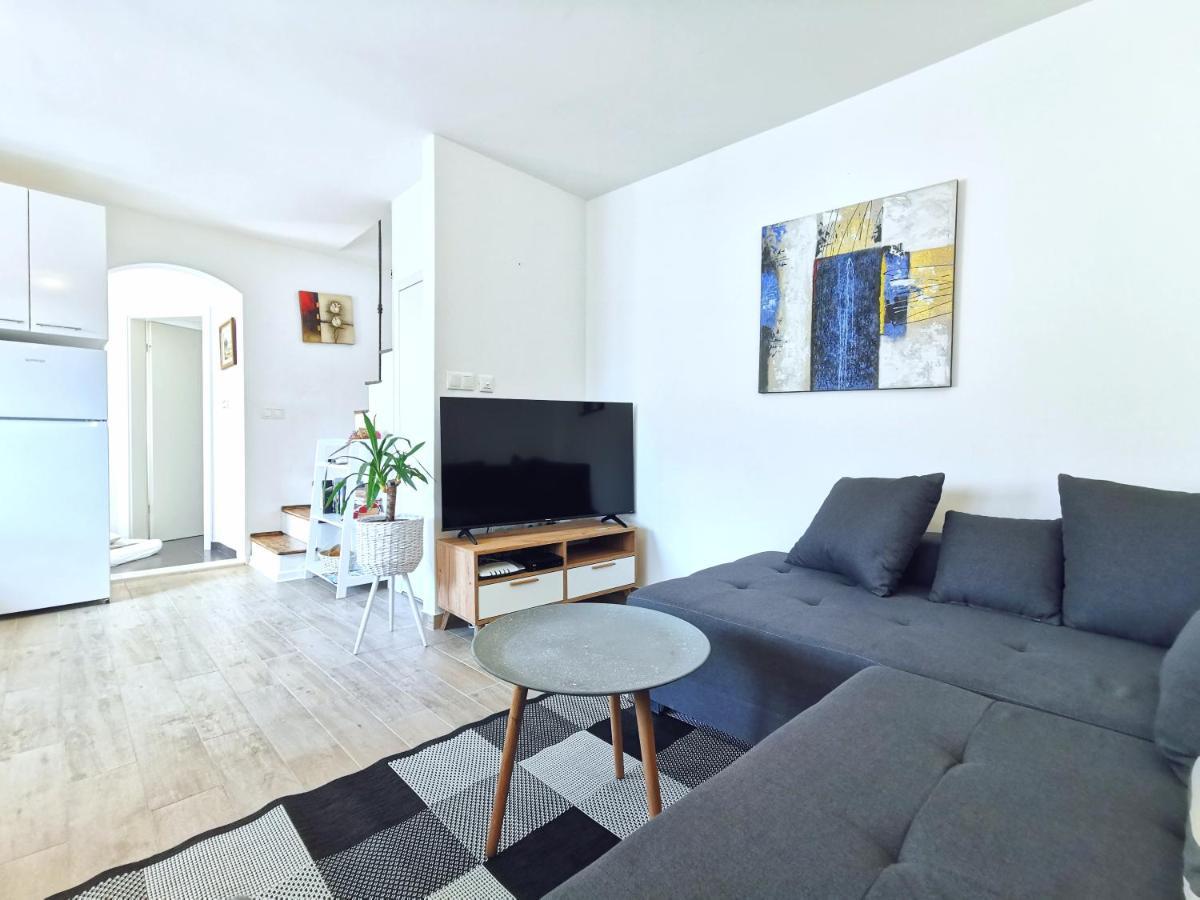 Apartments Doris Сплит Экстерьер фото